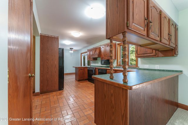 4580 N Smith Road, Dimondale, MI 48821
