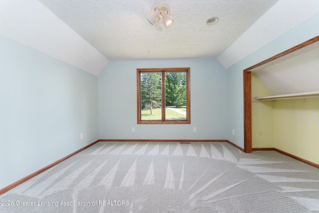 4580 N Smith Road, Dimondale, MI 48821