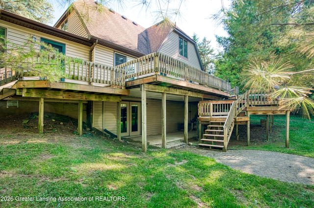 4580 N Smith Road, Dimondale, MI 48821
