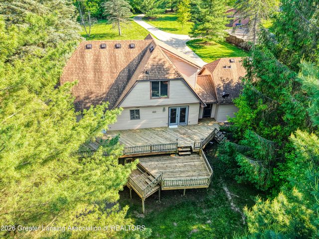 4580 N Smith Road, Dimondale, MI 48821