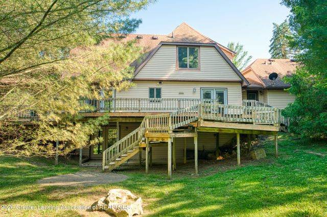 4580 N Smith Road, Dimondale, MI 48821