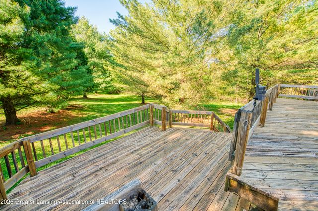 4580 N Smith Road, Dimondale, MI 48821