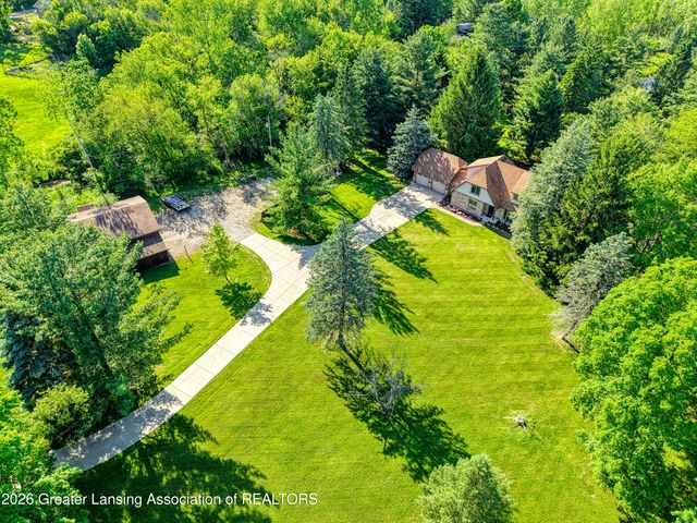 4580 N Smith Road, Dimondale, MI 48821