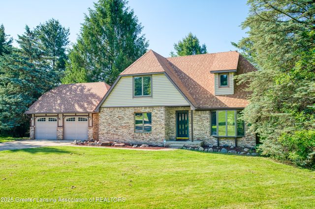 4580 N Smith Road, Dimondale, MI 48821