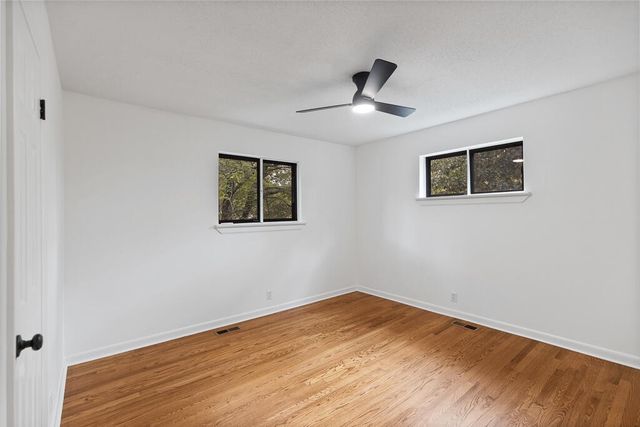 47 Crabtree Road, Rossville, GA 30741