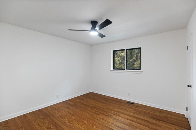 47 Crabtree Road, Rossville, GA 30741