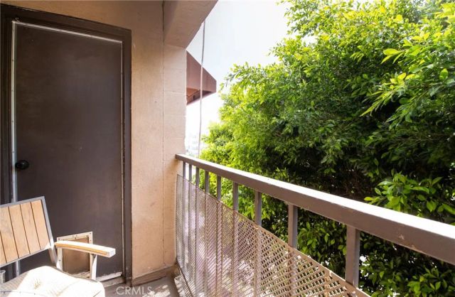 225 W 6th 405, Long Beach, CA 90802