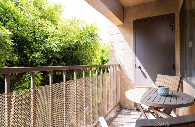 225 W 6th 405, Long Beach, CA 90802