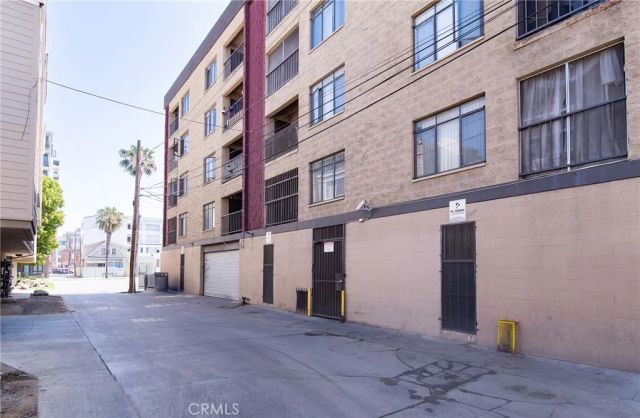 225 W 6th 405, Long Beach, CA 90802