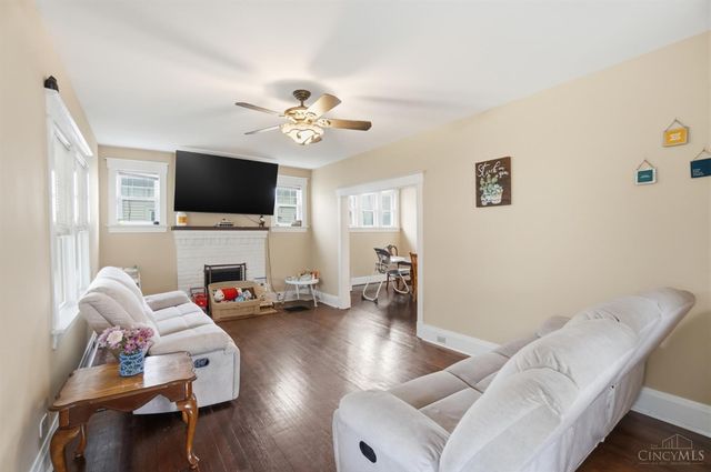 37 Hereford Street, Cincinnati, OH 45216