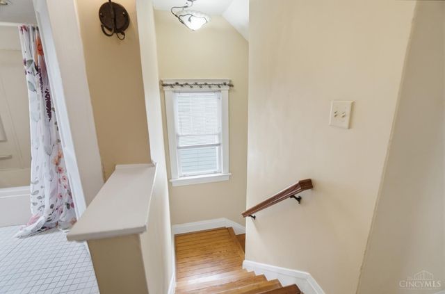 37 Hereford Street, Cincinnati, OH 45216