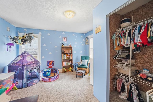 37 Hereford Street, Cincinnati, OH 45216