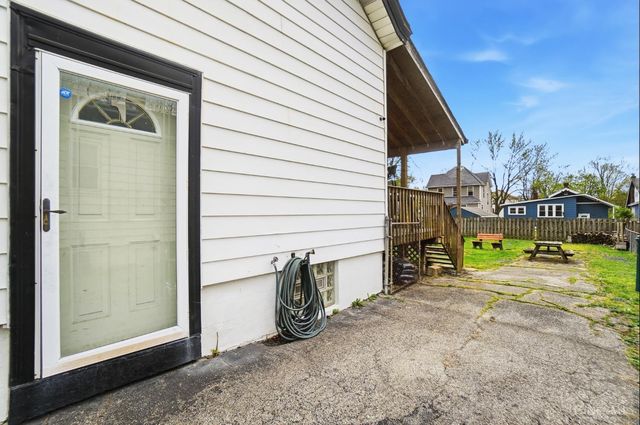 37 Hereford Street, Cincinnati, OH 45216