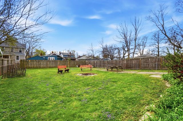 37 Hereford Street, Cincinnati, OH 45216