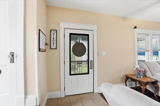 37 Hereford Street, Cincinnati, OH 45216