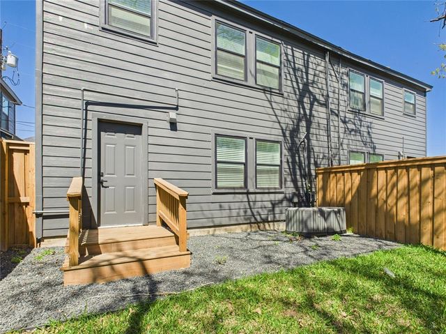 607 Foch Street A, Bryan, TX 77801