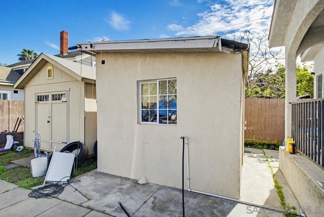 1859 1861 Irving Ave, San Diego, CA 92113