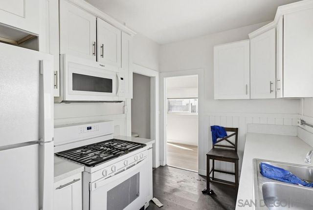 1859 1861 Irving Ave, San Diego, CA 92113