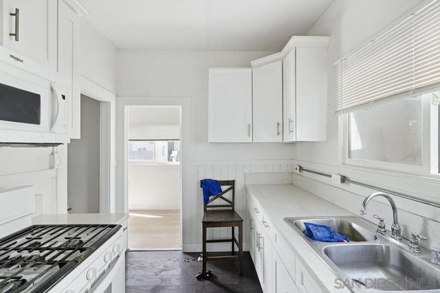 1859 1861 Irving Ave, San Diego, CA 92113