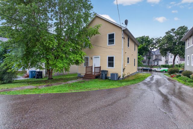 2210 Irving Avenue N, Minneapolis, MN 55411