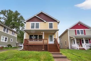2210 Irving Avenue N, Minneapolis, MN 55411