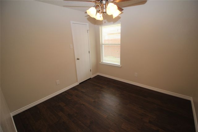 856 Mccully Street, White Settlement, TX 76108