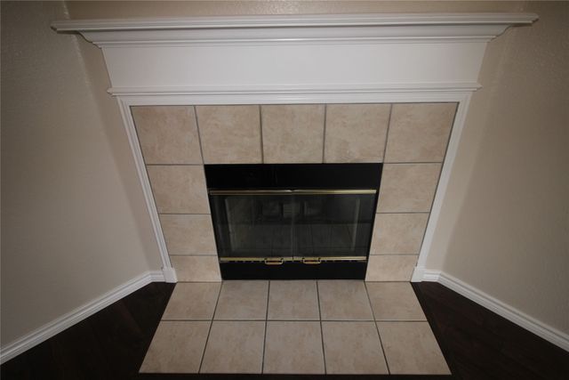 856 Mccully Street, White Settlement, TX 76108