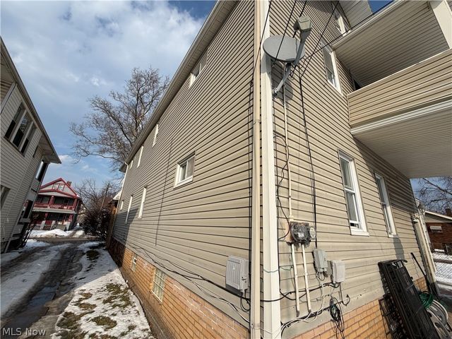 11421 Headley Avenue, Cleveland, OH 44111