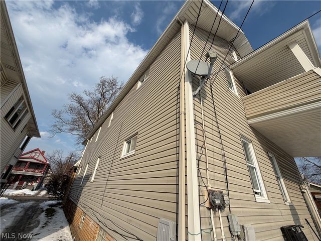 11421 Headley Avenue, Cleveland, OH 44111