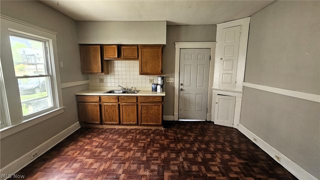 11421 Headley Avenue, Cleveland, OH 44111