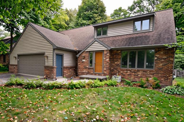 3316 S WHITE BIRCH LANE, Appleton, WI 54915