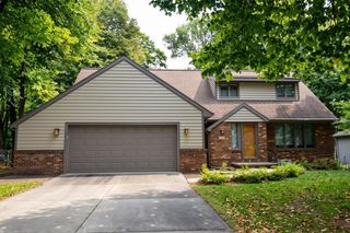 3316 S WHITE BIRCH LANE, Appleton, WI 54915