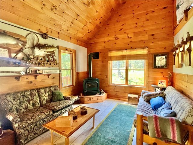 7560 North Huron Road, Huron, NY 14590