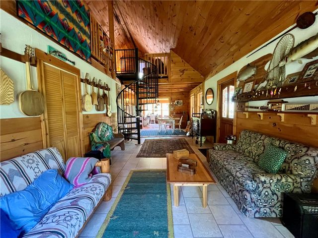 7560 North Huron Road, Huron, NY 14590