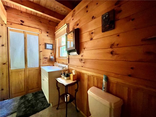 7560 North Huron Road, Huron, NY 14590