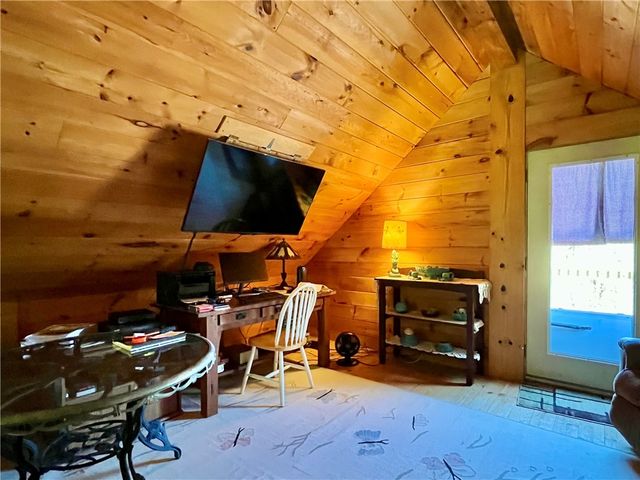 7560 North Huron Road, Huron, NY 14590