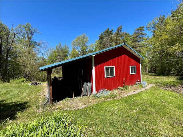 7560 North Huron Road, Huron, NY 14590