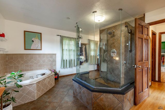 1627 38TH, Rapid City, SD 57702