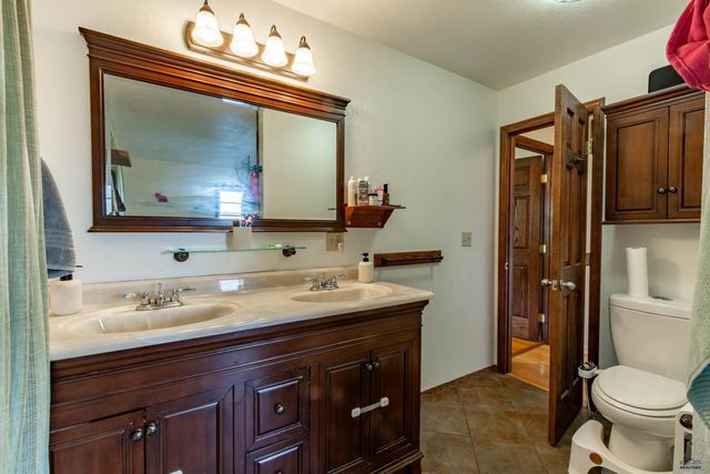 1627 38TH, Rapid City, SD 57702