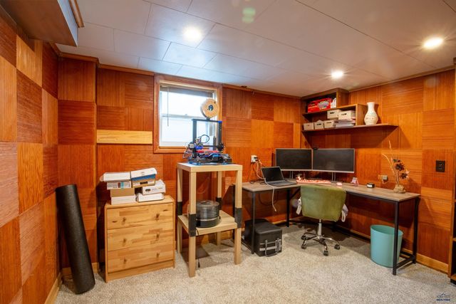 1627 38TH, Rapid City, SD 57702