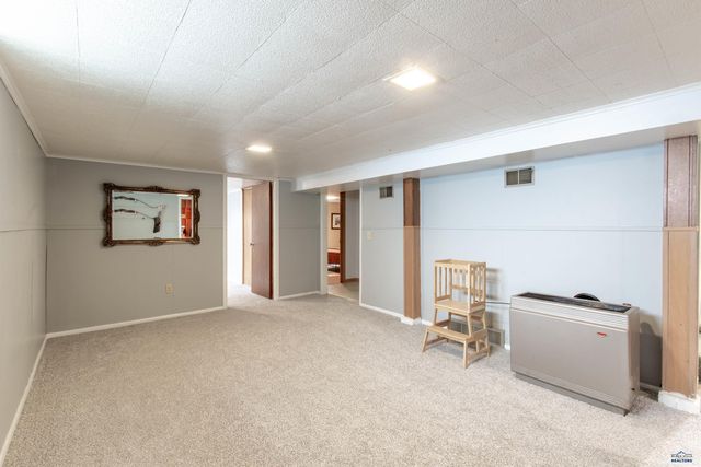 1627 38TH, Rapid City, SD 57702