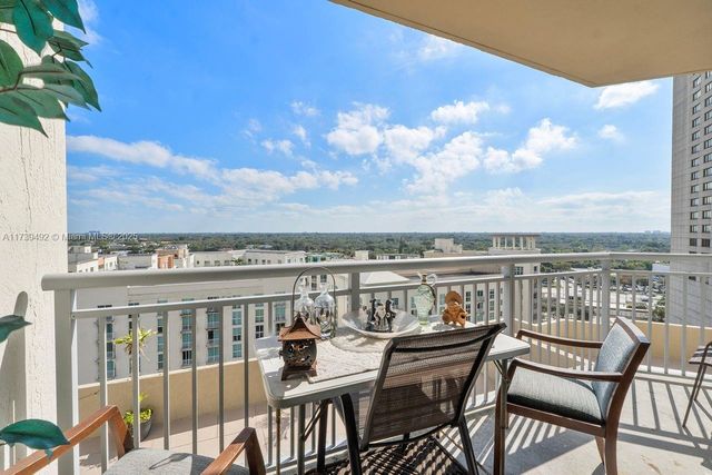 9055 SW 73rd Ct 903, Miami, FL 33156