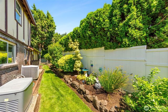 4832 Lakemont Drive SE, Olympia, WA 98513