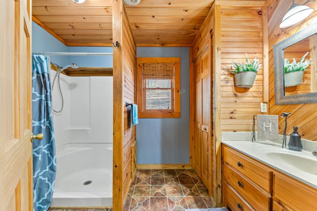 3005 Pulaski Hwy, Cornersville, TN 37047