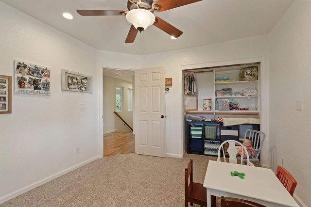 17700 N Kennison Ln, Lodi, CA 95240