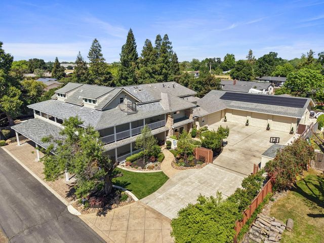 17700 N Kennison Ln, Lodi, CA 95240