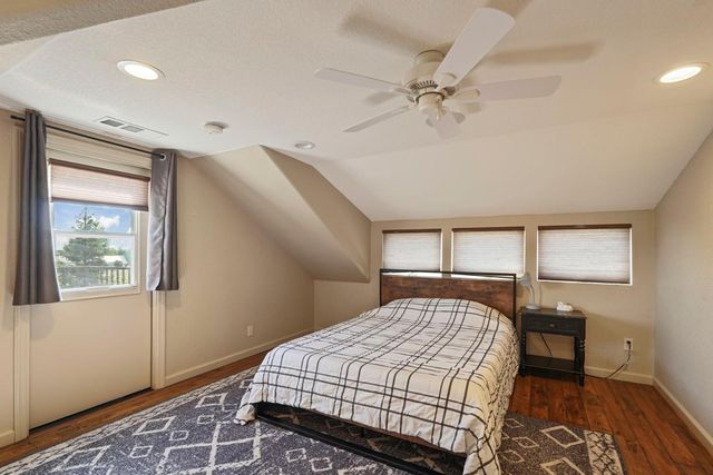 17700 N Kennison Ln, Lodi, CA 95240