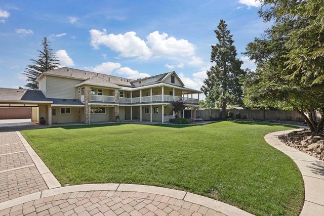 17700 N Kennison Ln, Lodi, CA 95240