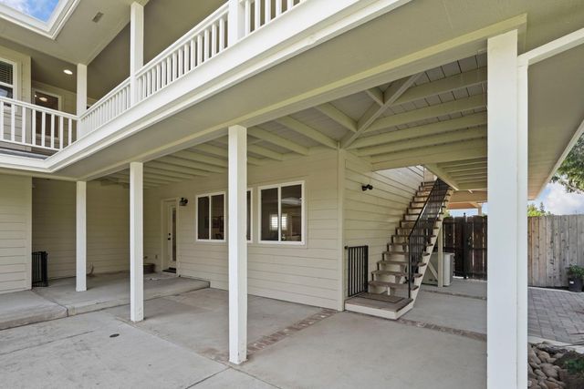 17700 N Kennison Ln, Lodi, CA 95240