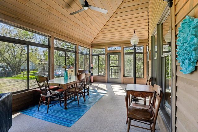 W9304 Ripley Road, Cambridge, WI 53523
